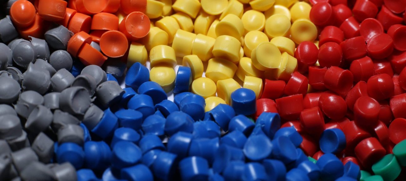 ISO 846 vs. ASTM G21: Comparative Analysis for Assessing Microbial Growth in Plastics