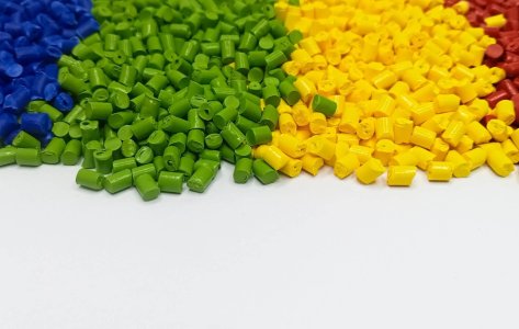 Colorful,Polymer,Masterbatch,Granules,Isolated,On,A,White,Background,For